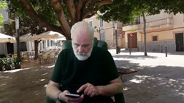 madriano webkamerás műsora