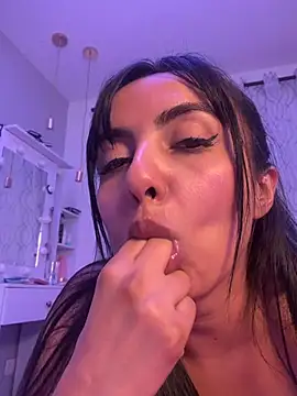 AshleyJhonson Live chatroom