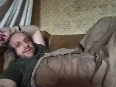 -TrafoX3-'s Webcam Show