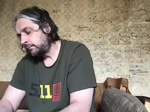 -TrafoX3- XXX чат на живо