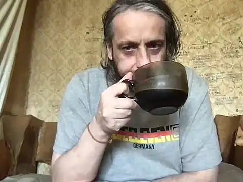 -TrafoX3- – Kamerová šou