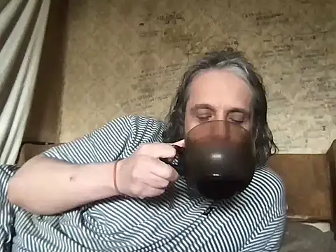 -TrafoX3- webkamerás műsora
