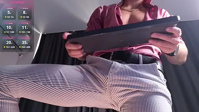 S3Xyesのウェブカメラショー