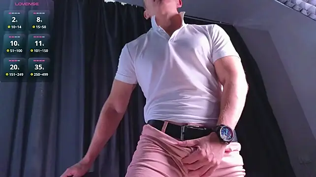 S3Xyes' Live Sex Cam Show