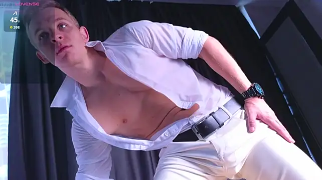 S3Xyes Webcam show