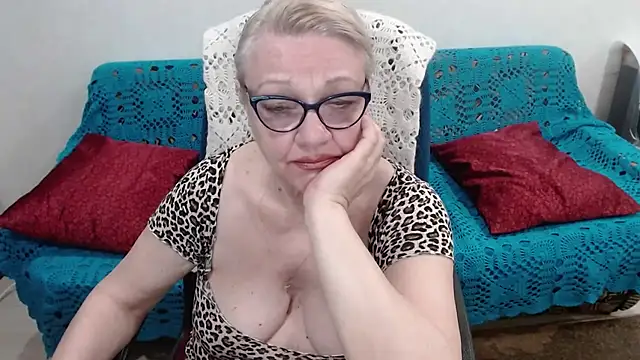 Webkamerová show xHoneyLadyx