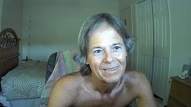 nakeedcowboi65's Webcam Show
