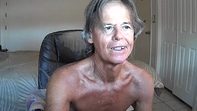 nakeedcowboi65 Webcam show