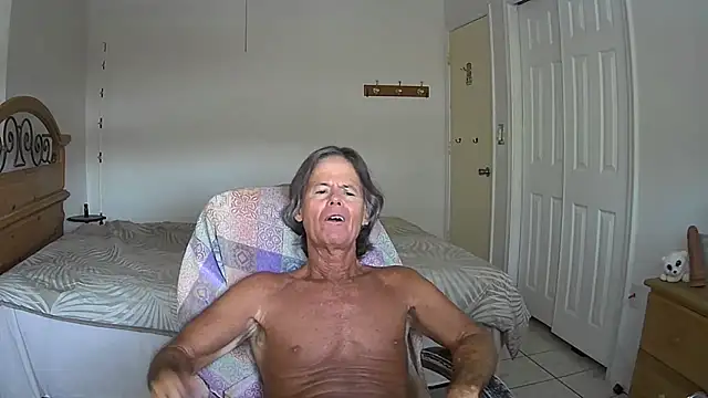 Show modela nakeedcowboi65 na web-kameri