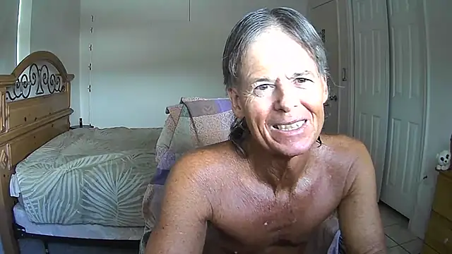 nakeedcowboi65 网络视讯表演