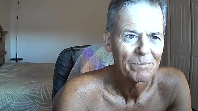 nakeedcowboi65 – webcam-show