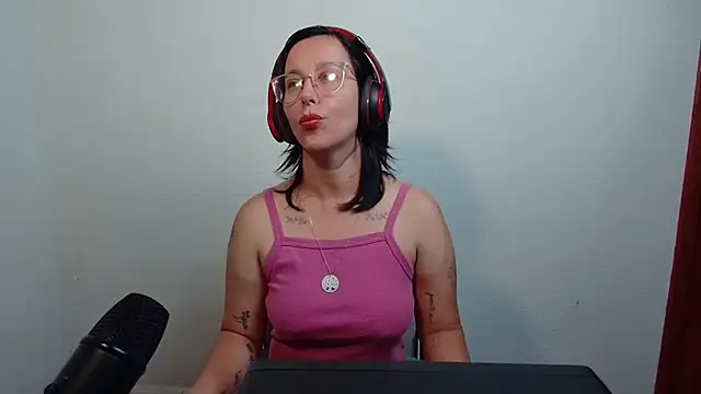 Show de mahina84 na webcam