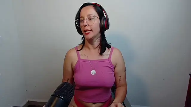 mahina84's Live XXX Chat