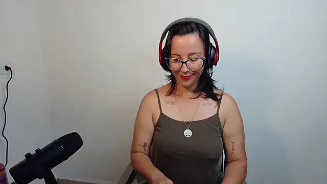 mahina84 Live XXX-Chat