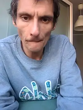 Show modela maciej na web-kameri