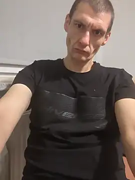 maciej Show in webcam