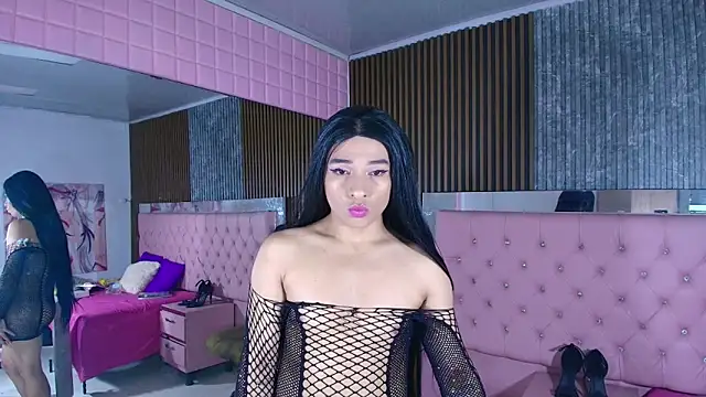 LUCIANA_FOX_TS' Webcam Show