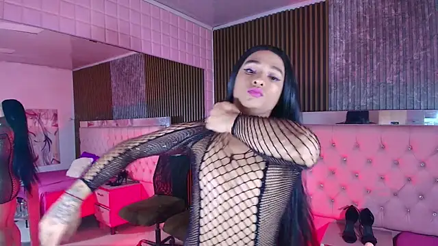 LUCIANA_FOX_TSn Webbikameraesitys