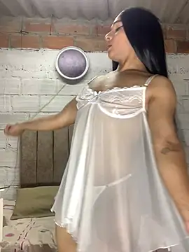 Вебкам-шоу LUCIANA_FOX_TS