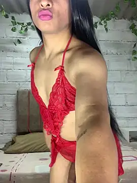 הופעת וובקאם של LUCIANA_FOX_TS