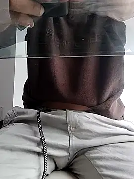 MrSecretSuit Webcamshow