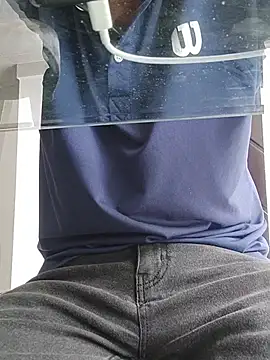 MrSecretSuit Webcam Show