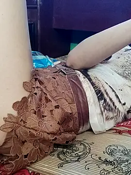 QueenSoreal Show in webcam