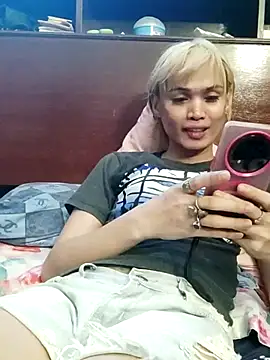 QueenSoreal Pertunjukan Webcam