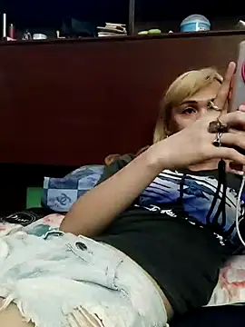QueenSoreal Pertunjukan Webcam