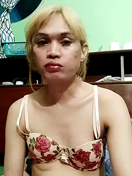 QueenSoreal 라이브 XXX 채팅