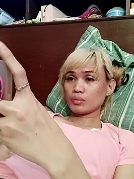 QueenSorealn Live XXX chat