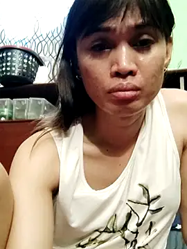 QueenSoreal Show in webcam