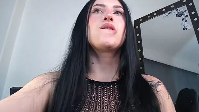 XXX chat uživo modela Evelyn_Sheeran