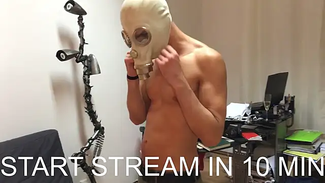 Вебкам-шоу Vuitton