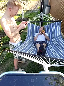 Vuitton's Webcam Show