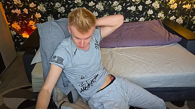 Vuitton's Webcam Show