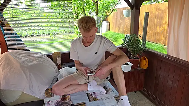 Vuitton's Webcam Show