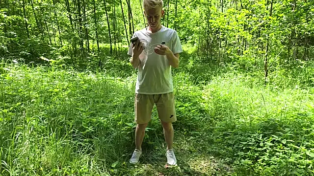 Вебкам-шоу Vuitton