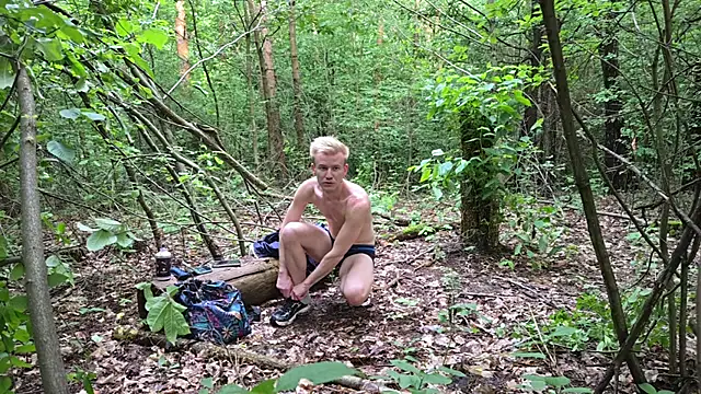 Vuitton webcam show