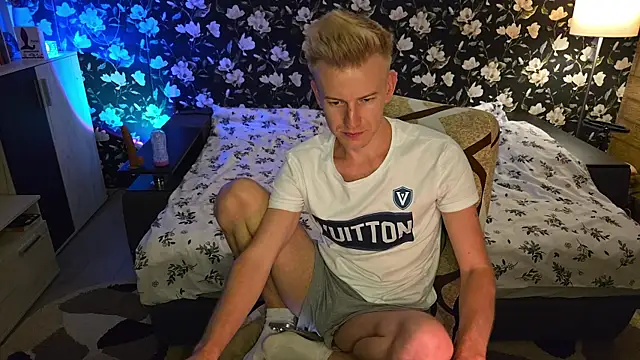 Vuitton Pertunjukan Webcam