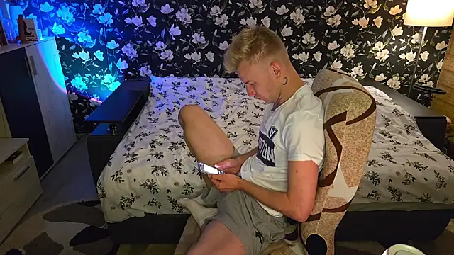 Vuitton Pertunjukan Webcam