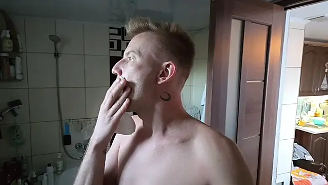 Vuittonn Webbikameraesitys