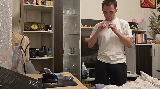 Вебкам-шоу Vuitton