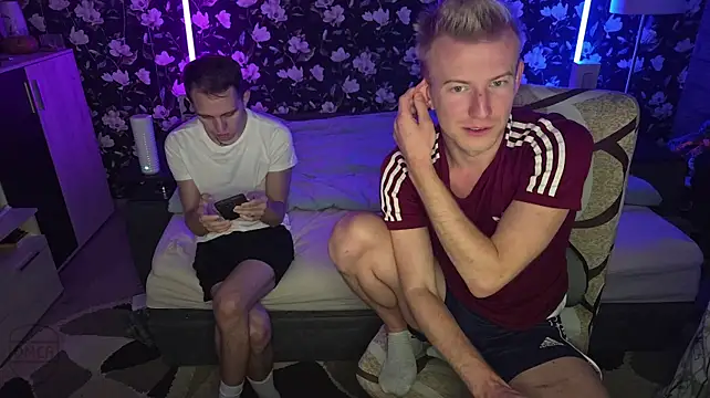 Vuitton Pertunjukan Webcam