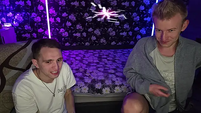 Vuitton webcam show