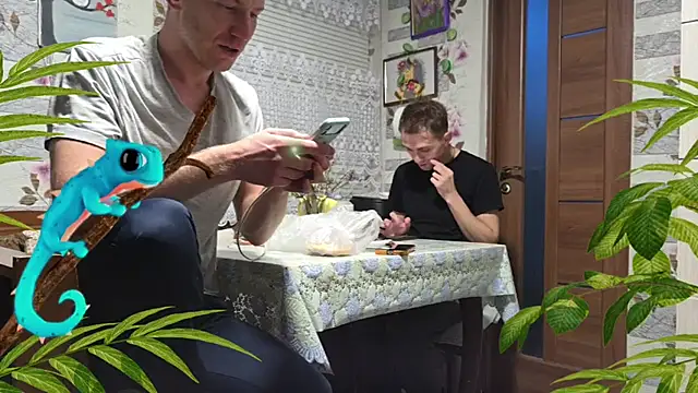 Vuitton Webcam show