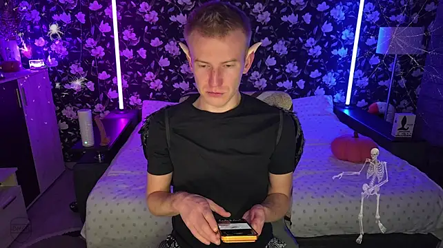 Vuitton Pertunjukan Webcam