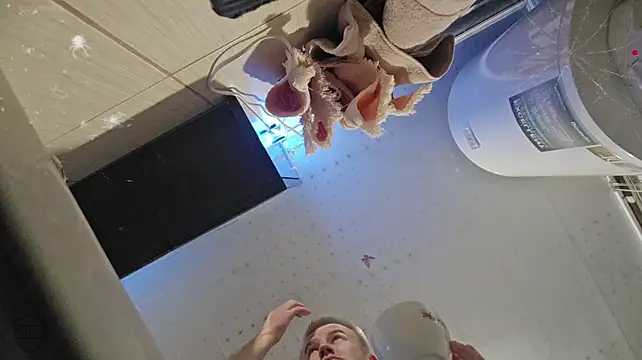 Vuitton Webcamshow