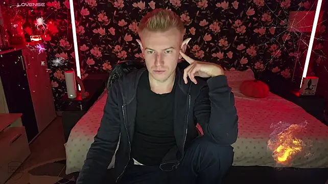 Vuitton Webcamshow