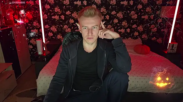 Vuitton Show Webcam
